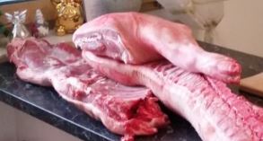 Schweineschulter