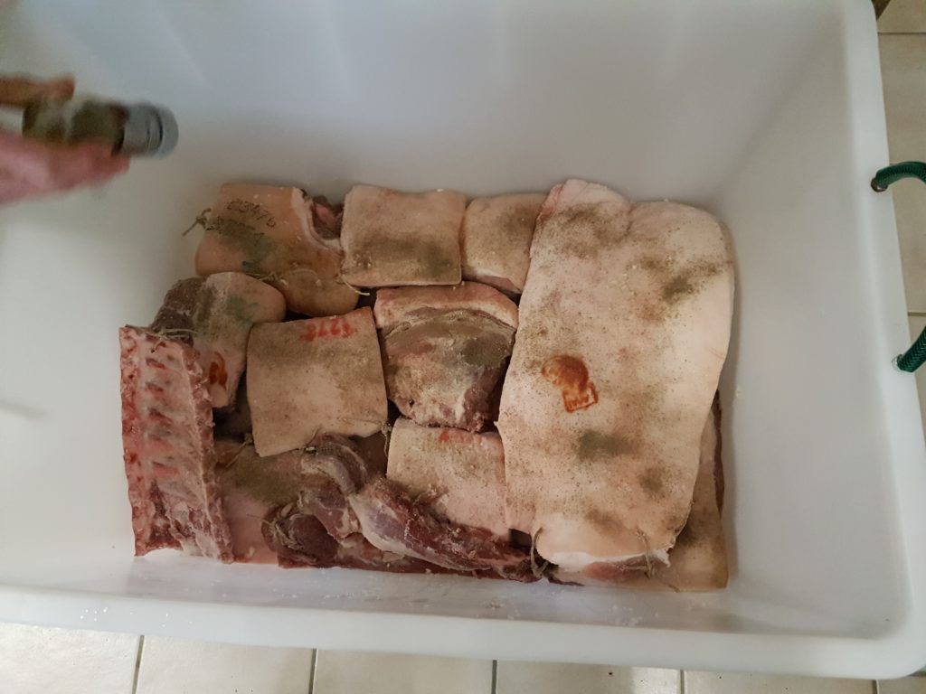 Fleisch pökeln
